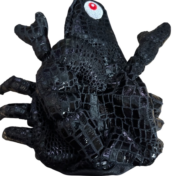 Thrills & Chills Reptile Halloween Scorpion Black Shiny Colors costume adorable - Picture 1 of 1